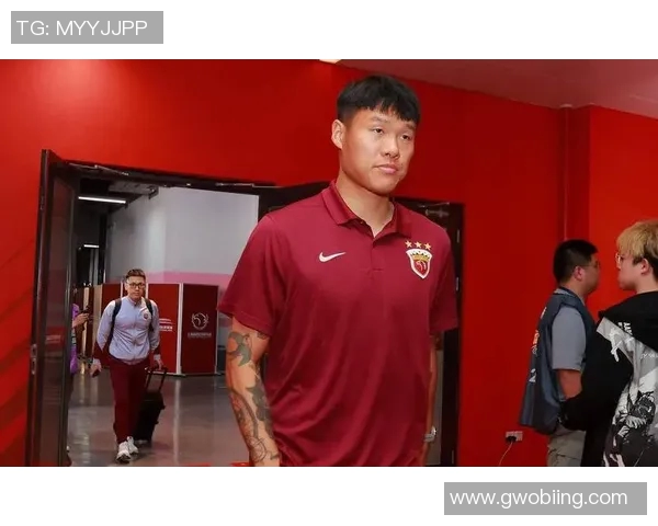 中超赛场李昂精彩破门助力球队赢得关键胜利展现出色竞技状态