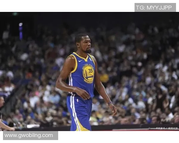 杜兰特入选全明星阵容,成为球迷心中的MVP 杜兰特入选全明星阵容,成为球迷心中的MVP