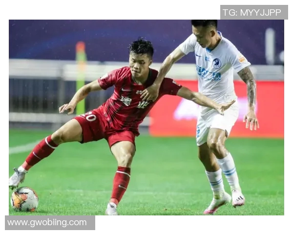 美因茨遭遇惨败,乌尔姆3-0横扫对手! 美因茨遭遇惨败,乌尔姆3-0横扫对手!